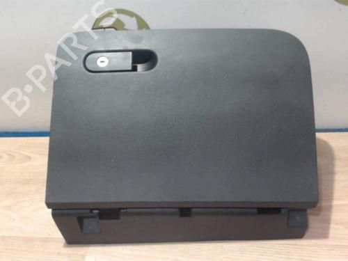Used Glove box VW BEETLE Convertible (5C7, 5C8) 1.2 TSI (105 hp) 30665257