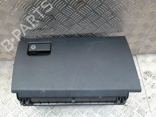 Hanskerom TOYOTA RAV 4 III (_A3_) 2.2 D 4WD (ALA30_, ALA30R) (150 hp) 31627193