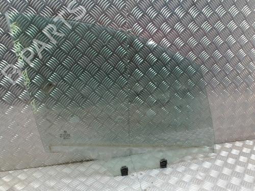 Dør rude højre foran Dør rude højre foran PEUGEOT 208 I (CA_, CC_) 1.2 VTI 82 (82 hp) 34210592 34210592