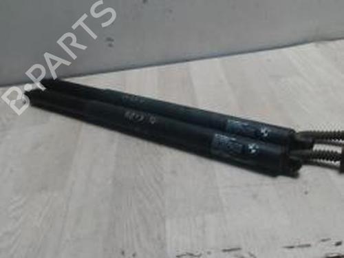 Used Tailgate lift support BMW 2 Active Tourer (F45) 216 d (116 hp) 25426307