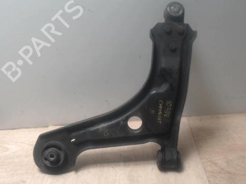 Used Right front suspension arm CHEVROLET LACETTI (J200) 2.0 D (121 hp) 28804031