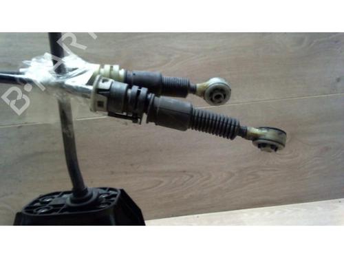 Used Gear lever NISSAN NOTE (E11, NE11) 1.5 dCi (86 hp) 25410576
