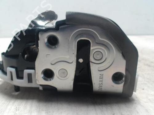 Rear left lock TOYOTA YARIS (_P13_) 1.4 D (NLP130_, NLP130) | BP27671876C100 