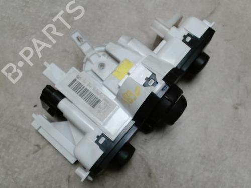Used Climate control RENAULT SCÉNIC II (JM0/1_) 1.5 dCi (JM1E, JM16) (106 hp) 31231620