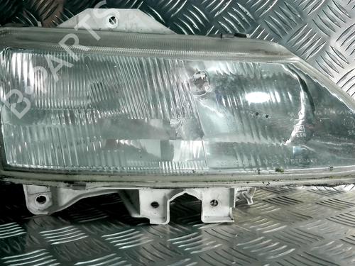 Used Right headlight RENAULT LAGUNA I (B56_, 556_) 1.8 (94 hp) 31153790