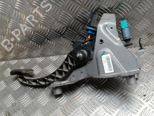 Pédale d'embrayage RENAULT SCÉNIC III (JZ0/1_) 1.6 dCi (JZ00, JZ12) | BP30810003I13