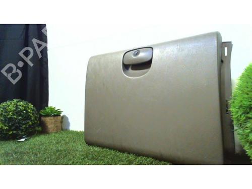 Used Glove box HYUNDAI SANTA FÉ I (SM) 2.0 CRDi 4x4 (113 hp) 25397488
