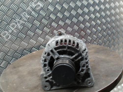 Used Alternator Alternator RENAULT CLIO III Grandtour (KR0/1_) 1.5 dCi (KR0F) (86 hp) 33818478 33818478