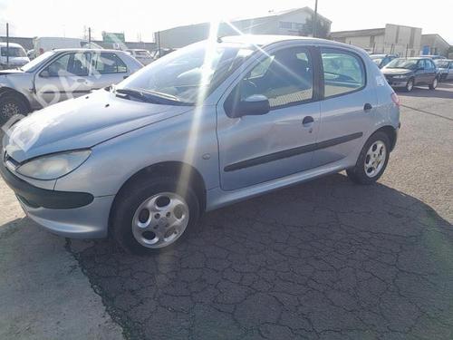 Køfangervange PEUGEOT 206 Hatchback (2A/C) 1.4 i | BP25424323C73 