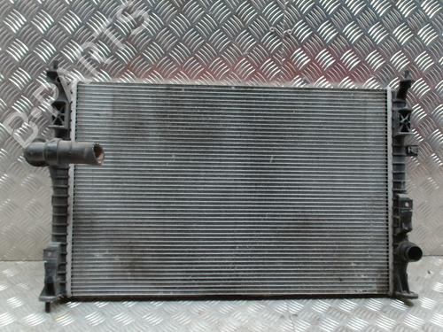 Used Water radiator Water radiator 39494469 39494469