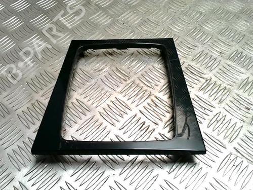 Console centrale MERCEDES-BENZ C-CLASS Coupe (C204) C 220 CDI (204.302) (170 hp) 31029804