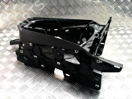 Console centrale RENAULT CLIO V (B7_) 1.5 Blue dCi 85 (B7AG) (86 hp) 30705028