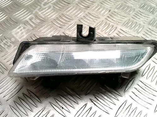 Used Left daytime light Left daytime light 37089848 37089848