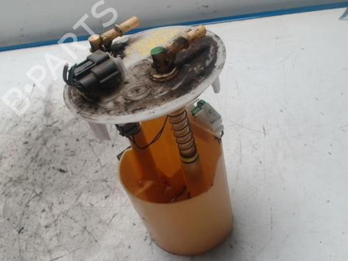 Used Fuel pump RENAULT TWINGO II (CN0_) 1.5 dCi (CN0E) (64 hp) 27039155