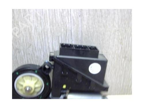 Right front window motor VW POLO (9N_, 9A_) 1.2 12V | BP25410327E20 