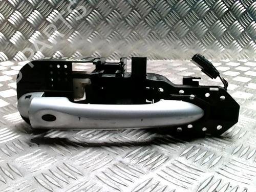 Used Front left exterior door handle RENAULT MEGANE III Coupe (DZ0/1_) 1.9 dCi (DZ0N, DZ0J, DZ1J, DZ1K) (131 hp) 31992268