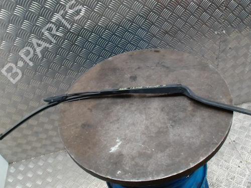 Used Rear windshield wiper arm Rear windshield wiper arm RENAULT TWINGO III (BCM_, BCA_) 1.0 SCe 70 (71 hp) 33917516 33917516