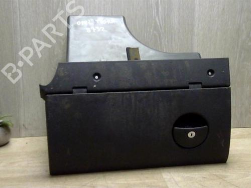Used Glove box OPEL TIGRA (S93) 1.4 16V (F07) (90 hp) 30666040