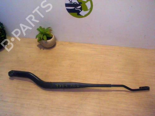 Used Front windshield wiper arm Front windshield wiper arm OPEL SIGNUM Hatchback (Z03) 1.9 CDTI (F48) (150 hp) 33245337 33245337