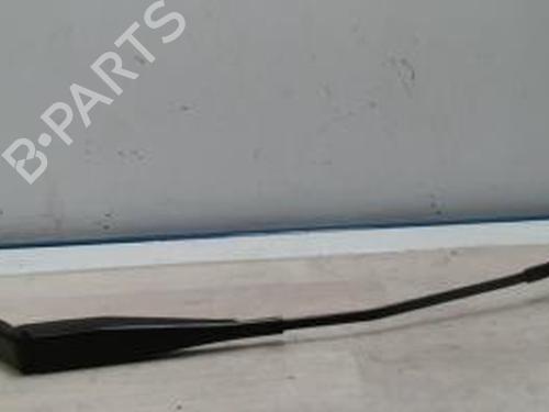 Used Front windshield wiper arm PEUGEOT 208 I (CA_, CC_) 1.6 HDi (92 hp) 25421164