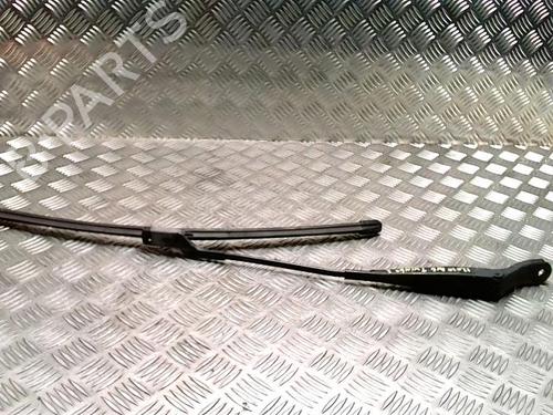 Used Front windshield wiper arm RENAULT TWINGO II (CN0_) 1.2 16V (CN04, CN0B) (75 hp) 30474043