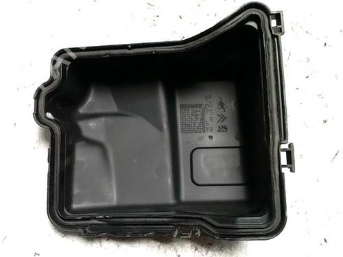 Used Fuse box Fuse box 25426483 25426483
