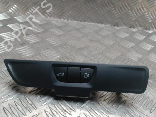 Pulsantiera PEUGEOT 508 I (8D_) 2.0 HDi (163 hp) 31229211