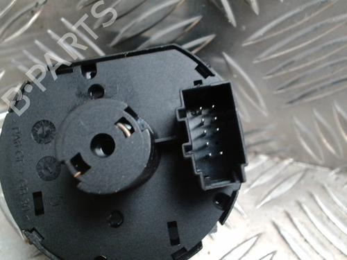 Switch SEAT ARONA (KJ7, KJP) 1.0 TSI | BP30660245I30