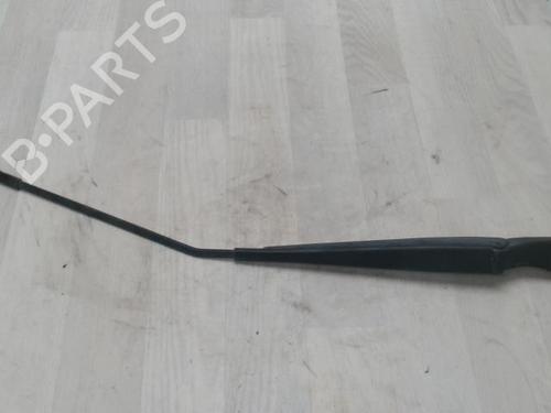 Used Front windshield wiper arm VOLVO S40 II (544) 1.6 D (110 hp) 27862623