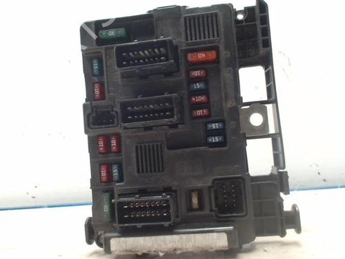 Used Fuse box CITROËN C5 I (DC_) 2.2 HDi (DC4HXB, DC4HXE) (133 hp) 25419428