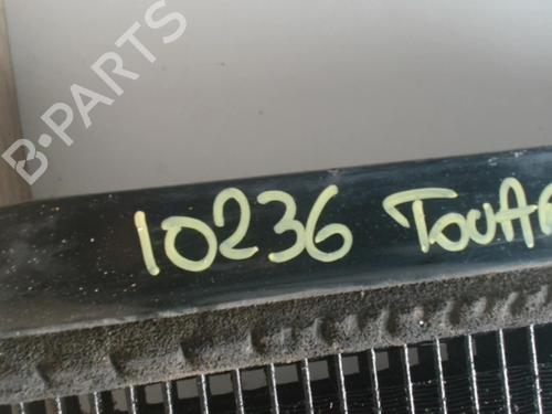 Radiador de A/C VW TOUAREG (7LA, 7L6, 7L7) 5.0 V10 TDI (313 hp) 31233896