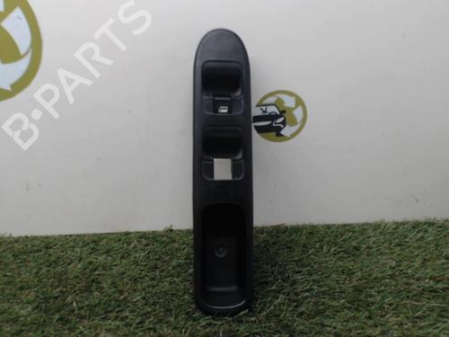 Used Left front window switch PEUGEOT 307 (3A/C) 2.0 HDi 90 (90 hp) 25396858
