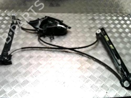 Używane Mechanizm podnoszenia szyby przedniej prawej Mechanizm podnoszenia szyby przedniej prawej 38746648 38746648