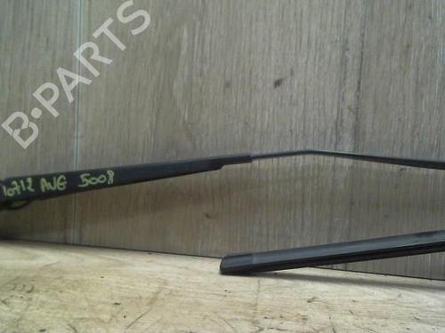 Front windshield wiper arm PEUGEOT 5008 (0U_, 0E_) 2.0 HDi | BP28685821C143