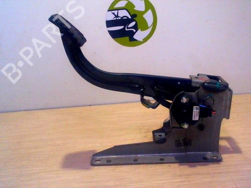 Used Clutch pedal HYUNDAI i20 II (GB, IB) 1.2 (84 hp) 25391567