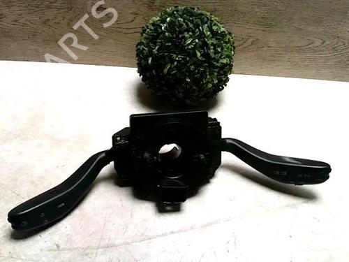 Used Steering column stalk VW POLO IV (9N_, 9A_) 1.2 12V (64 hp) 31238889