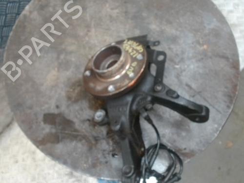 Used Right front steering knuckle RENAULT CAPTUR I (J5_, H5_) 0.9 TCe 90 (90 hp) 32660144