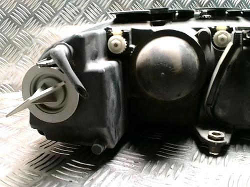 Left headlight VW PASSAT B5.5 (3B3) 1.9 TDI | BP31233708C28