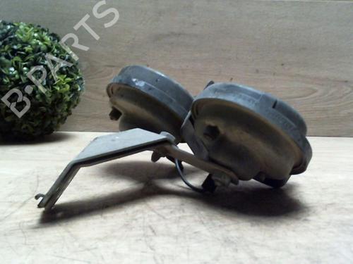 horn-renault-clio-ii-bb_-cb_-1998-1999-2000-2001-2002-2003-2004-2005-2006-2007-2008-2009-2010-2011-2012-2013-2014-2015-2016-25410175 main image