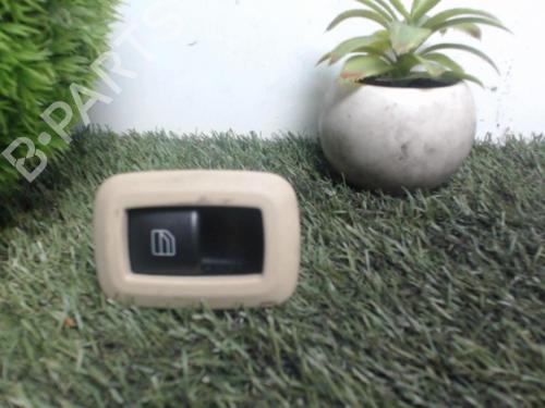 Used Right rear window switch MERCEDES-BENZ B-CLASS Sports Tourer (W245) B 200 CDI (245.208) (140 hp) 25393284