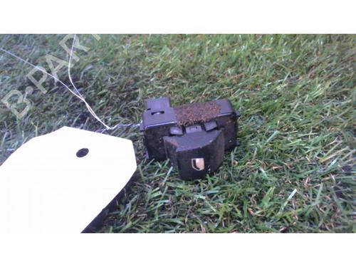 Left rear window switch CITROËN C4 I (LC_) 1.6 HDi | BP25396065I29 