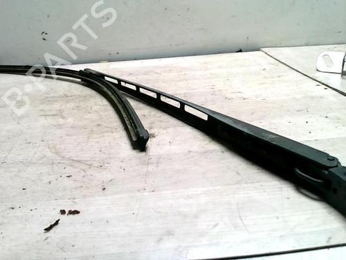 Used Front windshield wiper arm PEUGEOT 307 (3A/C) 1.6 HDi 110 (109 hp) 25422907