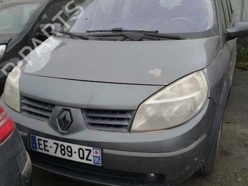 Fuse box RENAULT GRAND SCÉNIC II (JM0/1_) 1.9 dCi (JM0G, JM12, JM1G, JM2C) | BP26926399E1