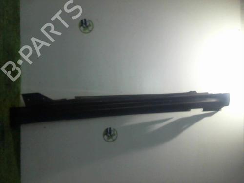 Højre sidekjole MINI MINI CLUBMAN (R55) Cooper S (174 hp) 31236625