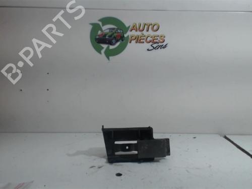 Used Rear right interior door handle RENAULT RAPID Box Body/MPV (F40_, G40_) 1.1 (F401) (45 hp) 25398159