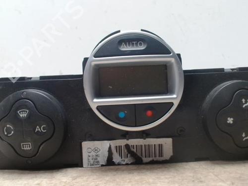 Climate control RENAULT SCÉNIC II (JM0/1_) 1.9 dCi (JM0G, JM12, JM1G, JM2C) | BP31231559I5