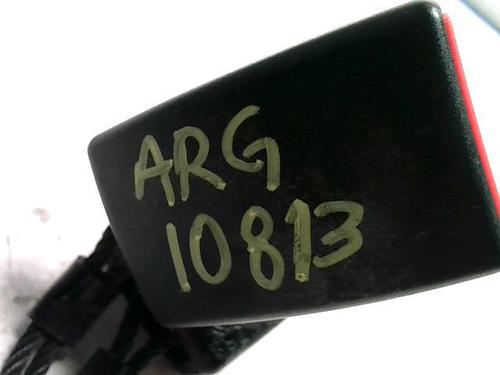 Used Seat buckle VW POLO IV (9N_, 9A_) 1.4 16V (75 hp) 31238918