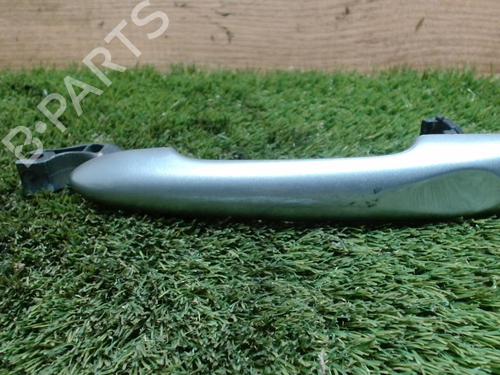 Used Front right exterior door handle RENAULT MEGANE III Hatchback (BZ0/1_, B3_) 1.5 dCi (BZ09, BZ0D, BZ1W, BZ29, BZ14) (110 hp) 29167632