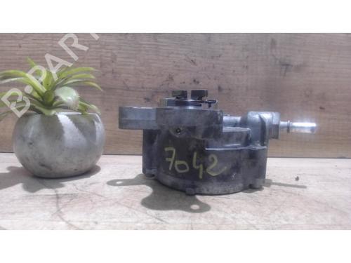 Used Vacuum pump PEUGEOT 407 SW (6E_, 6D_) 2.0 HDi 135 (136 hp) 25383970