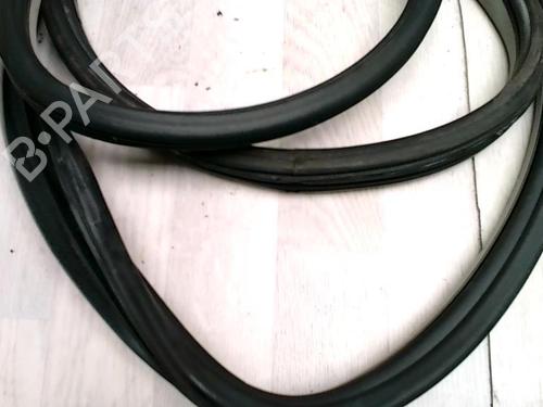 rubber-door-seal-renault-laguna-ii-bg01_-2001-2002-2003-2004-2005-2006-2007-25423132 main image